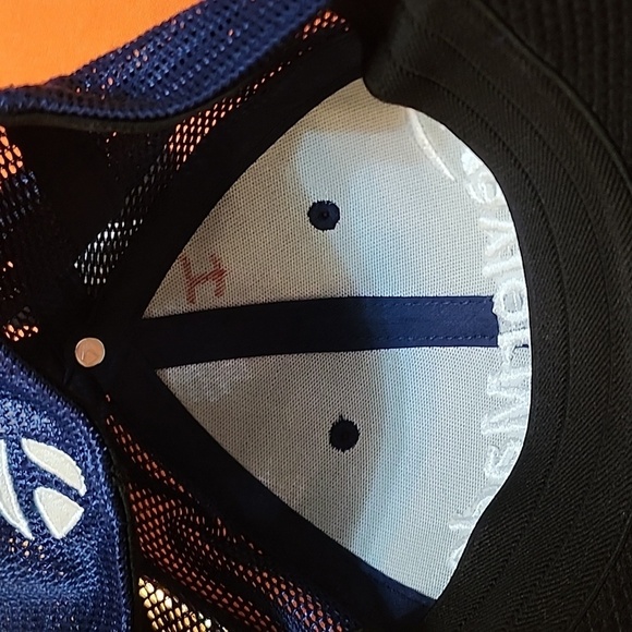 GOLF Sporty TaylorMade Navy BLUE Cap, NWT L/XL - Picture 8 of 8